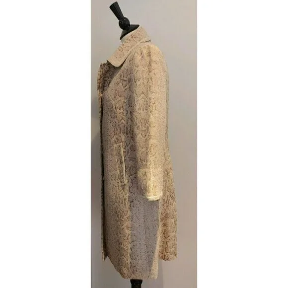 NWT TAHARI Calypso Coat in Stone Snakeskin Print 3/4" Sleeve Button Front Size M